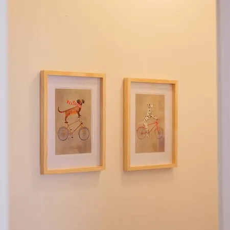 S Velkou Terasou A Balkonom V Centre Mesta! * Братислава