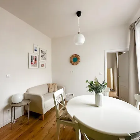 Apartmán S Velkou Terasou A Balkonom V Centre Mesta! Bratislava