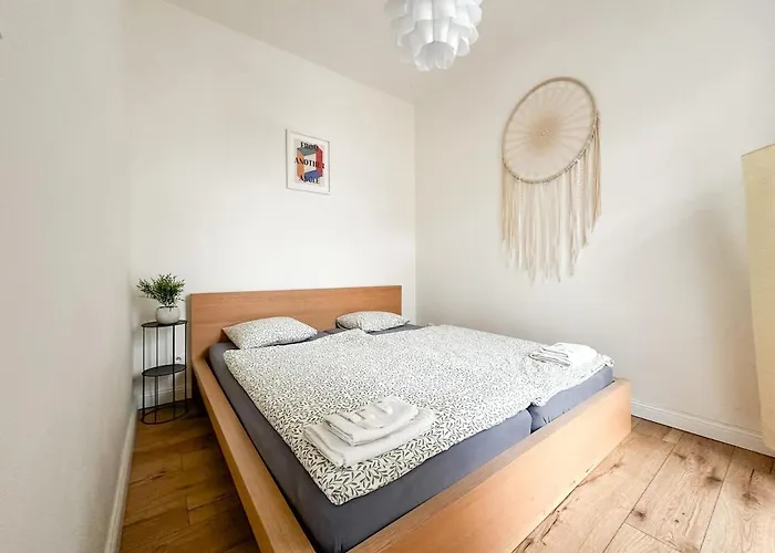 Apartament S Velkou Terasou A Balkonom V Centre Mesta! Bratislava