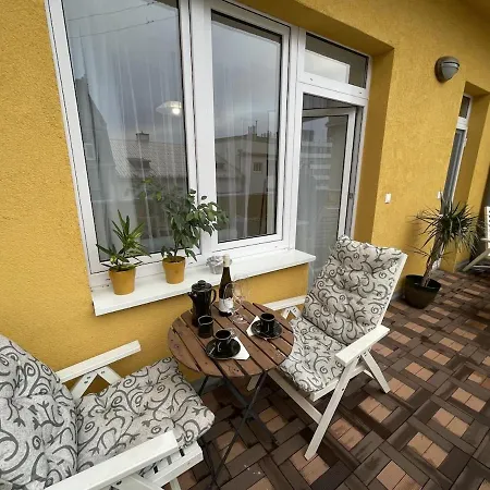 S Velkou Terasou A Balkonom V Centre Mesta! Apartman Pozsony