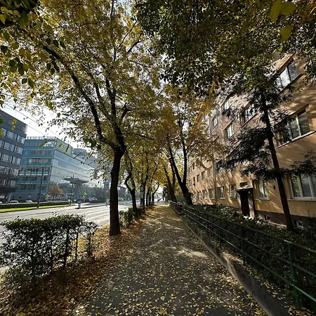 S Velkou Terasou A Balkonom V Centre Mesta! Bratysława